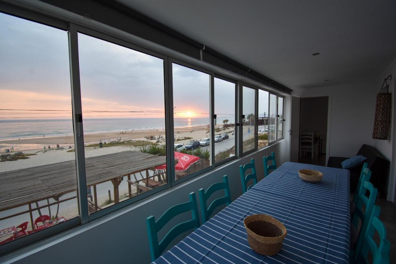 Rock'S Beach Spot Front Costa de Caparica Luaran gambar
